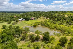 701 Berry Ln, Georgetown, TX 78626 - Photo 11
