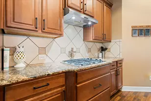 916 Easton Dr, San Marcos, TX 78666 - Photo 11