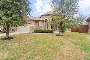 916 Easton Dr, San Marcos, TX 78666 - Photo 1