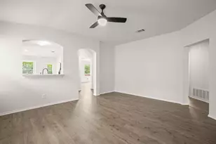 2029 Buckley Ln, Round Rock, TX 78664 - Photo 3