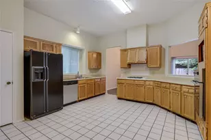 12610 Dove Valley Trail, Austin, TX 78729 - Photo 11