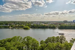 54 Rainey St, Austin, TX 78701 - Photo 31