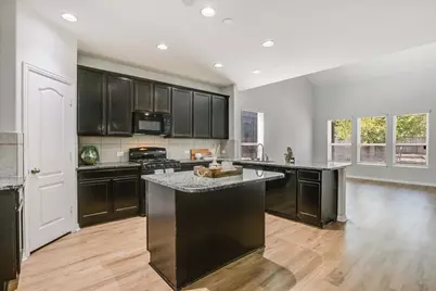 113 Cipressi Cove, Georgetown, TX 78628 - Photo 7