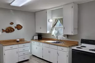 25208 Old Ferry Rd, Spicewood, TX 78669 - Photo 13