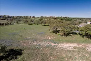 27213 Waterfall Hill Pkwy, Spicewood, TX 78669 - Photo 13