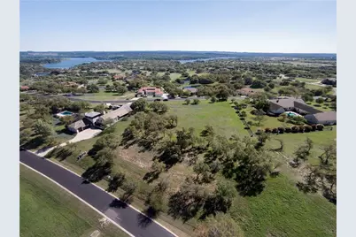 27213 Waterfall Hill Parkway, Spicewood, TX 78669 - Photo 13