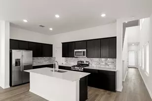 1628 Esplanade Pkwy, San Marcos, TX 78666 - Photo 9