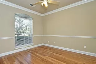 303 Hensley Dr, Austin, TX 78738 - Photo 7