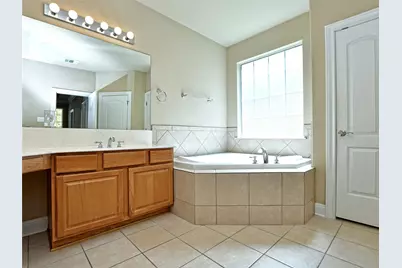 303 Hensley Drive, Austin, TX 78738 - Photo 19