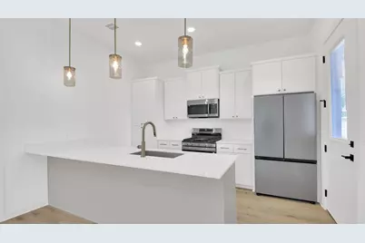 7208 Providence Avenue #3, Austin, TX 78752 - Photo 3