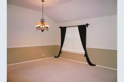 8102 Lerwick Lane, Round Rock, TX 78681 - Photo 9