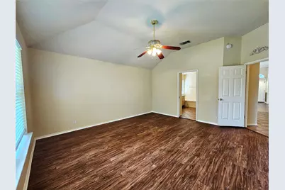 8102 Lerwick Lane, Round Rock, TX 78681 - Photo 21