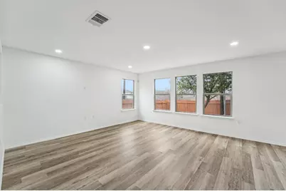 11416 Barns Trail, Austin, TX 78754 - Photo 9