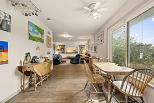 9916 Horizon Ln, Austin, TX 78719 - Photo 11