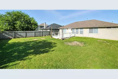 1107 Blewett Drive, Hutto, TX 78634 - Photo 35