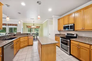 460 Shayla Ln, Canyon Lake, TX 78133 - Photo 9