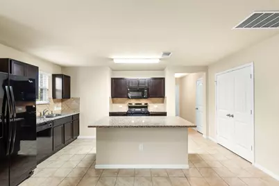 609 Topaz Lane, Leander, TX 78641 - Photo 9