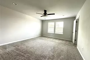 2724 Stone Branch Dr, Leander, TX 78641 - Photo 11