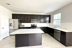 2724 Stone Branch Dr, Leander, TX 78641 - Photo 5