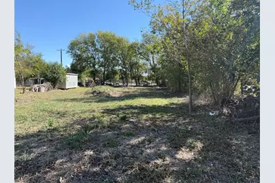 502 S Alamo Street, Bartlett, TX 76511 - Photo 9