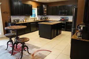 550 League Line Rd, Smithville, TX 78957 - Photo 17