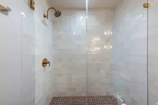 402 Island Dr, Horseshoe Bay, TX 78657 - Photo 21