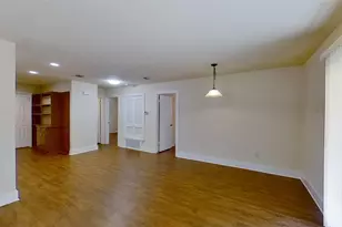 2107 Magnolia Dr, Round Rock, TX 78664 - Photo 5