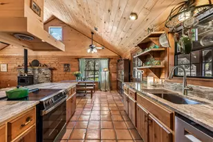 501 Oak Knob Dr, Wimberley, TX 78676 - Photo 17