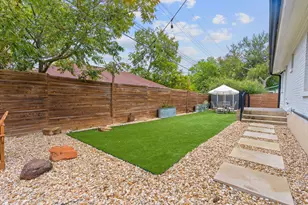 2008 Meadowridge Dr, Austin, TX 78704 - Photo 23