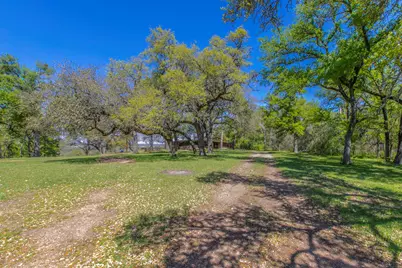 1500 County Road 405, Buckholts, TX 76518 - Photo 25