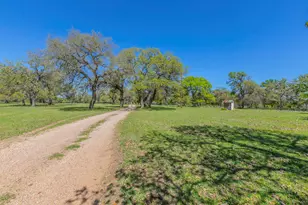 1500 Co Rd 405, Buckholts, TX 76518 - Photo 31