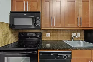 7685 Northcross Dr, Austin, TX 78757 - Photo 7