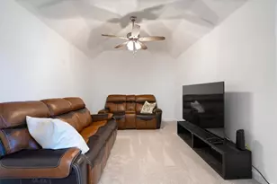 8008 Prairie Rye Dr, Lago Vista, TX 78645 - Photo 21