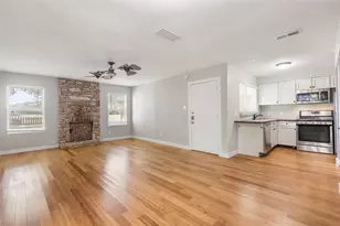 2402 Berkeley Ave, Austin, TX 78745 - Photo 9