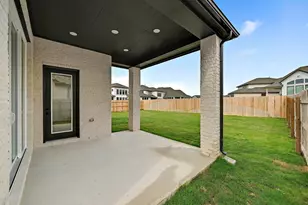 101 Ribera Dr, Liberty Hill, TX 78642 - Photo 27