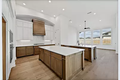 101 Ribera Drive, Liberty Hill, TX 78642 - Photo 9