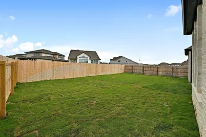 101 Ribera Drive, Liberty Hill, TX 78642 - Photo 29