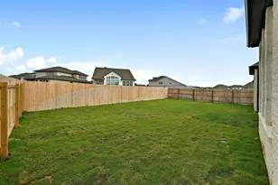 101 Ribera Dr, Liberty Hill, TX 78642 - Photo 29