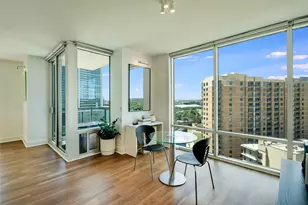 300 Bowie St, Austin, TX 78703 - Photo 3