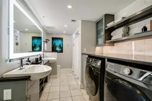 300 Bowie St, Austin, TX 78703 - Photo 9