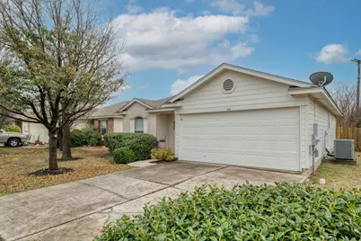 104 Pinnacle Drive, Georgetown, TX 78626 - Photo 3