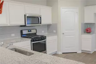 14015 Macquarie Dr, Pflugerville, TX 78660 - Photo 7