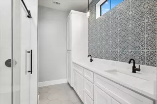 203 N Ave J, Johnson City, TX 78636 - Photo 17