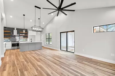 203 N Avenue J, Johnson City, TX 78636 - Photo 7