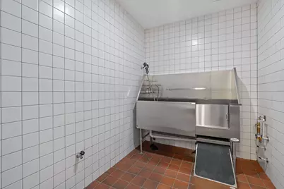 84 East Avenue #2102, Austin, TX 78701 - Photo 17