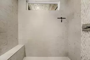 1126 Lott Ave, Austin, TX 78721 - Photo 11