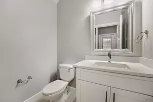 1126 Lott Ave, Austin, TX 78721 - Photo 13