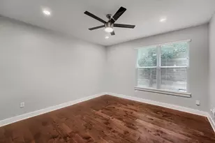 1126 Lott Ave, Austin, TX 78721 - Photo 9