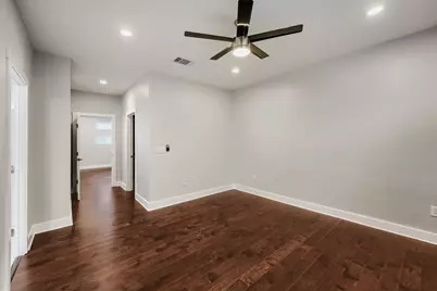 1126 Lott Avenue #B, Austin, TX 78721 - Photo 7