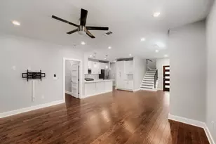 1126 Lott Ave, Austin, TX 78721 - Photo 3